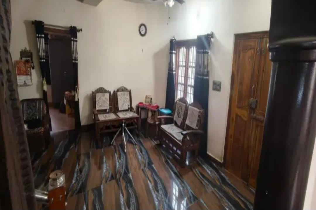 1BHK Independent House photo 11
