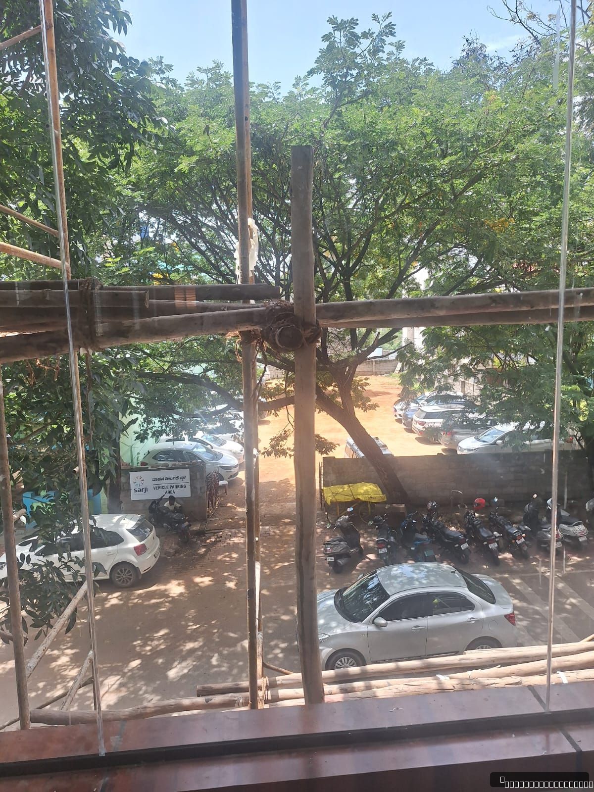 OFFICE in Durgi gudi. Rent is negotiable. Ideally Suited for Hospitals, Polyclinics, Banks & Other Professional Institutions with residence, Shivamogga - Photo 3