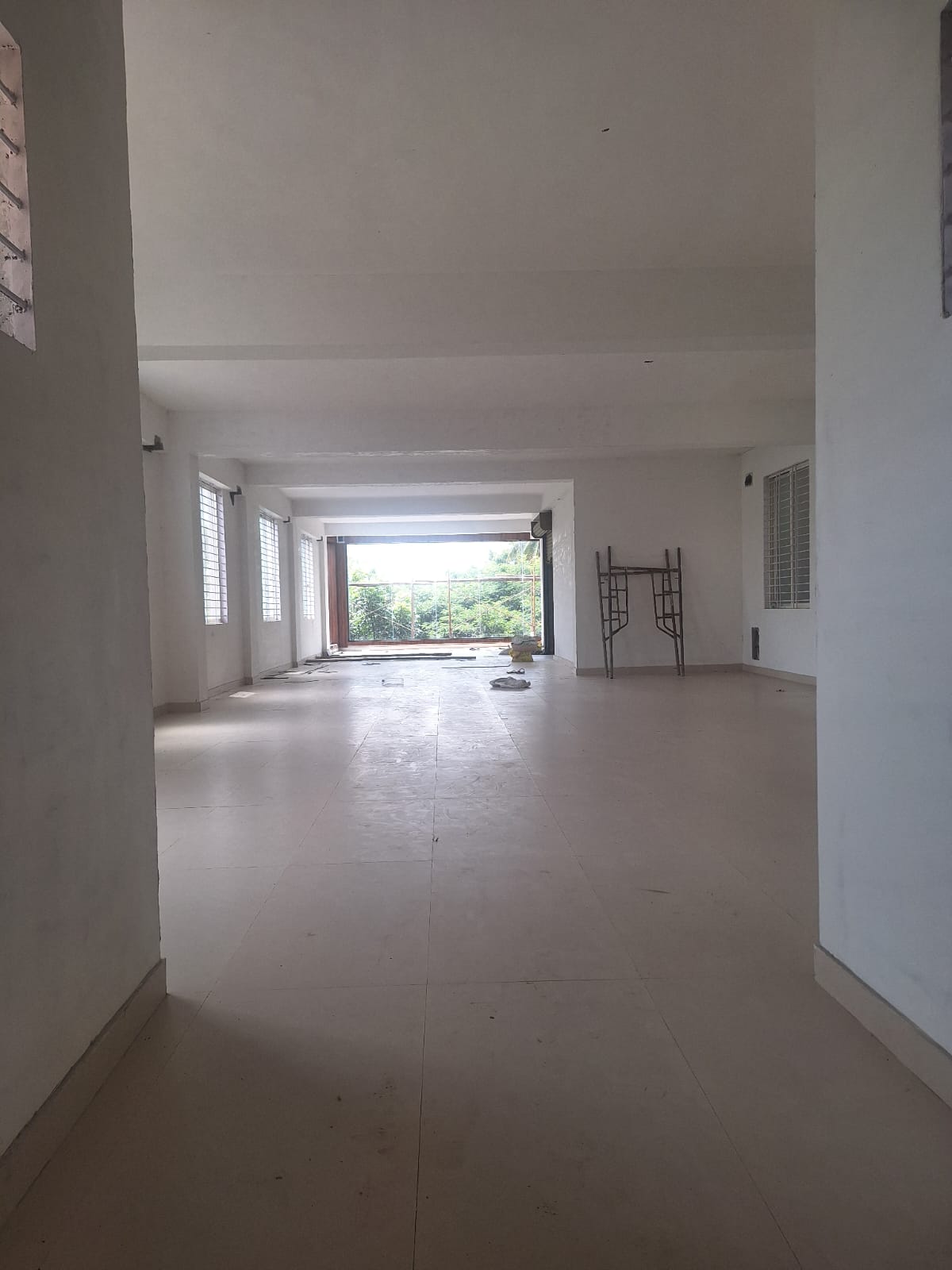 OFFICE in Durgi gudi. Rent is negotiable. Ideally Suited for Hospitals, Polyclinics, Banks & Other Professional Institutions with residence, Shivamogga - Photo 4